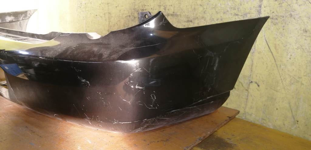 бампер Subaru Impreza