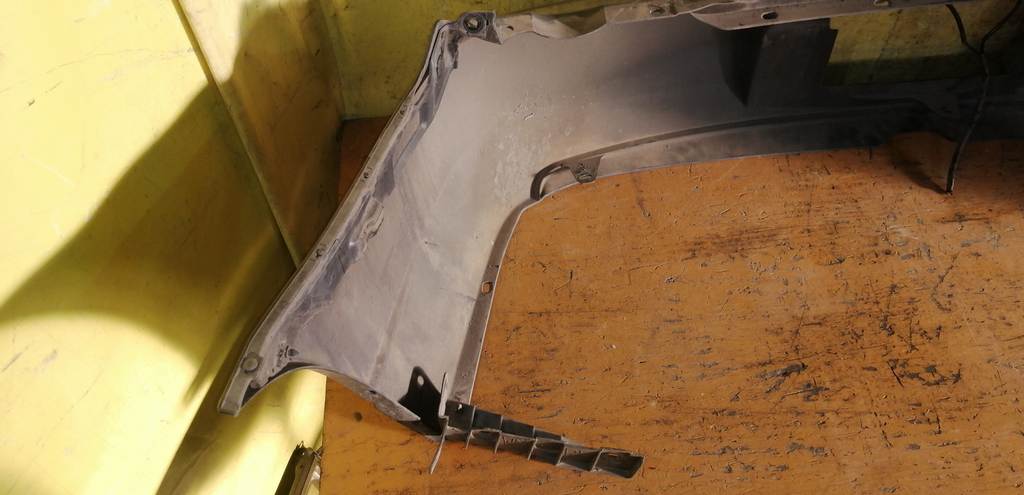 бампер Subaru Impreza