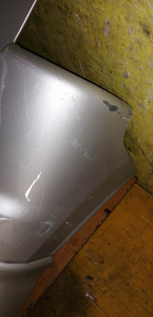 бампер Suzuki Solio