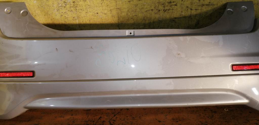 бампер Suzuki Solio