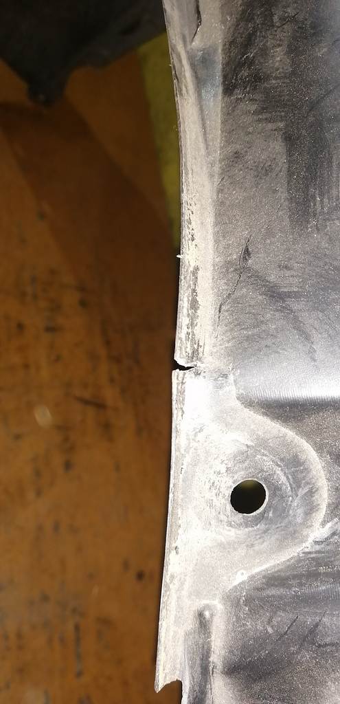 подкрылок Honda Fit