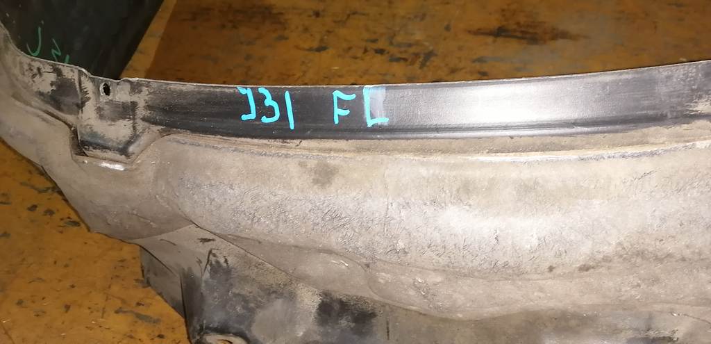 подкрылок Nissan Teana