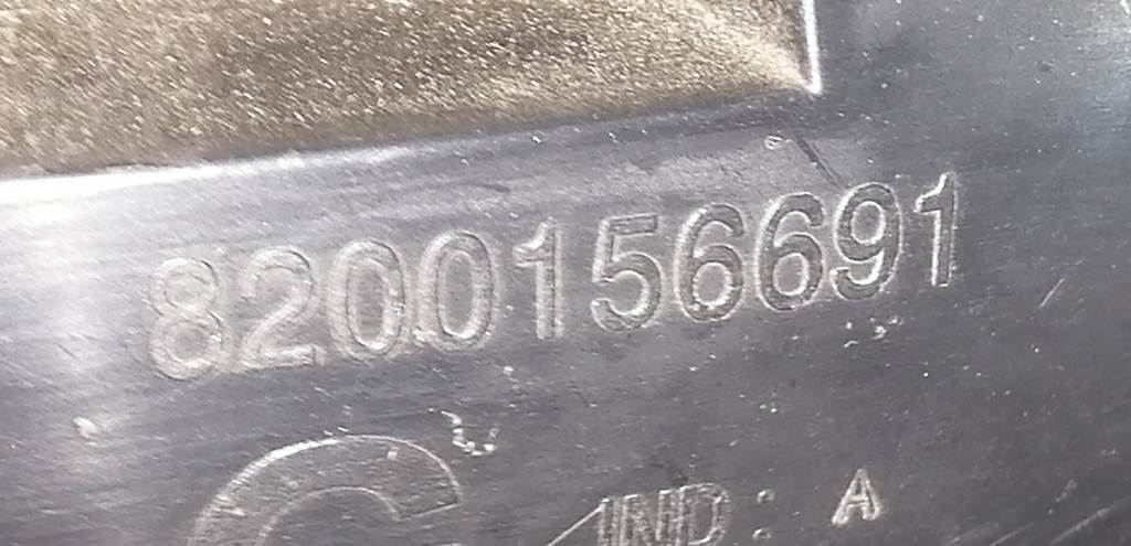 подкрылок Renault Kangoo