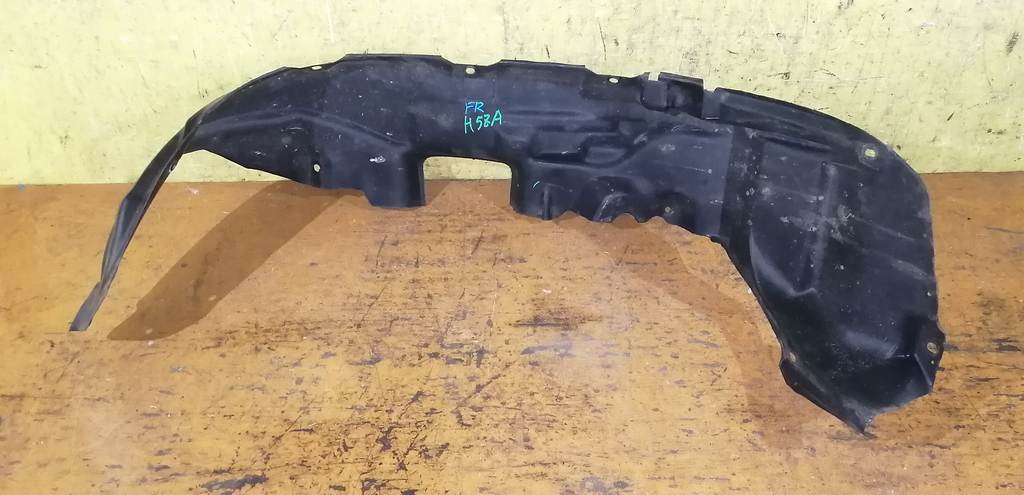 подкрылок Mitsubishi Pajero Mini