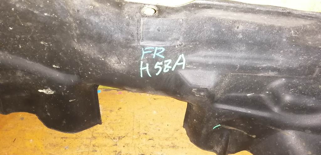 подкрылок Mitsubishi Pajero Mini