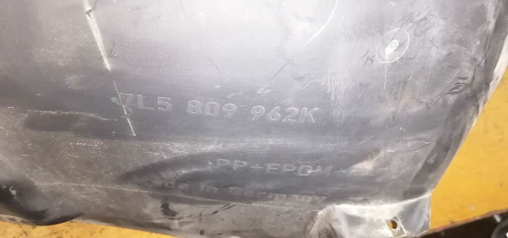 подкрылок Porsche Cayenne