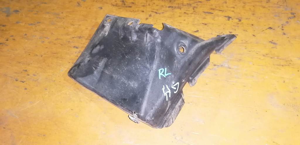 подкрылок Subaru Impreza