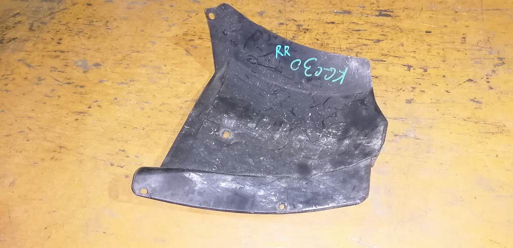 подкрылок Toyota Passo