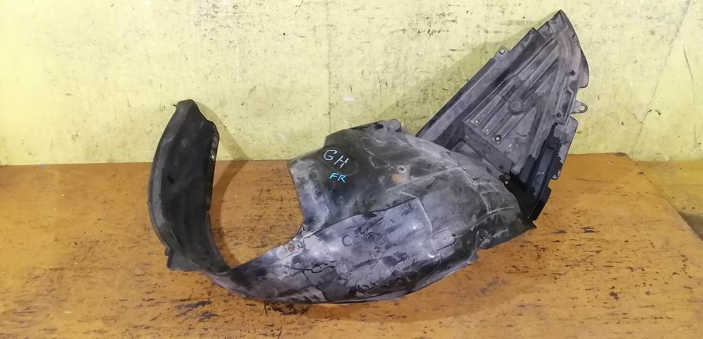 подкрылок Subaru Impreza