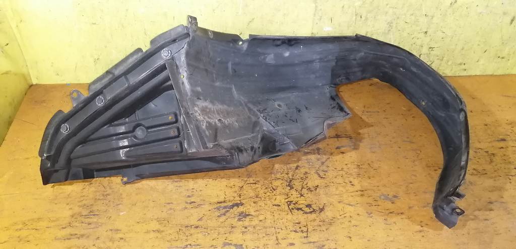 подкрылок Subaru Impreza