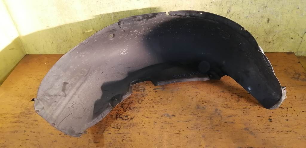 подкрылок Porsche Cayenne