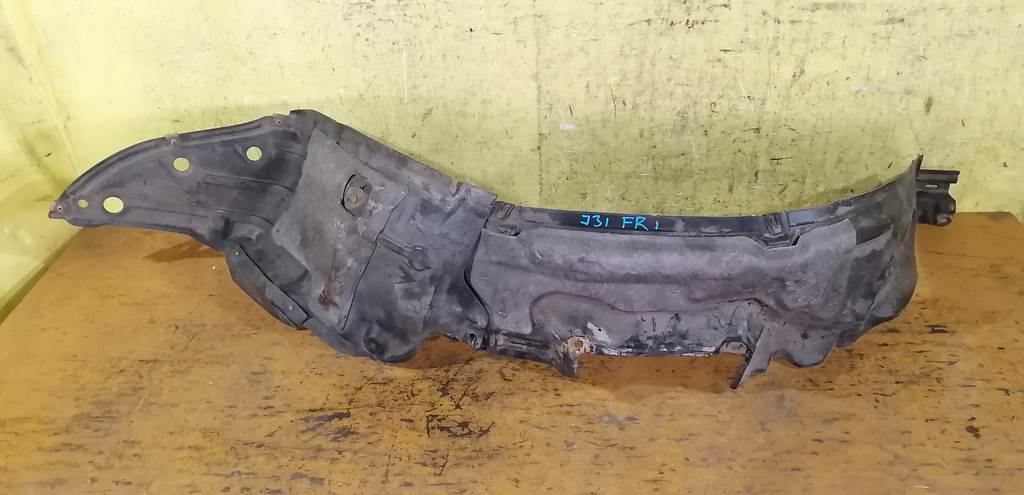 подкрылок Nissan Teana