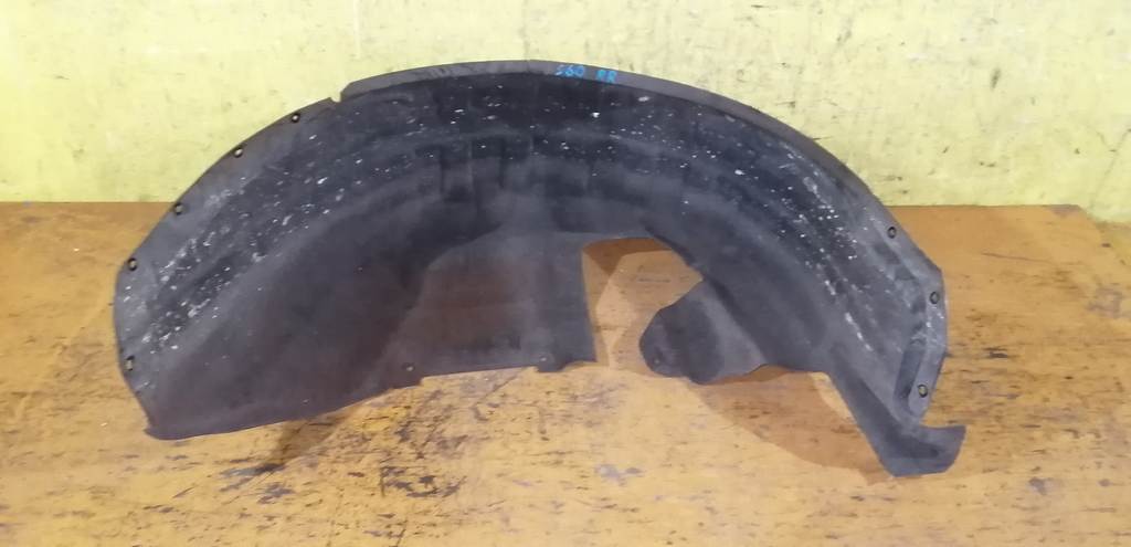 подкрылок Volvo S60