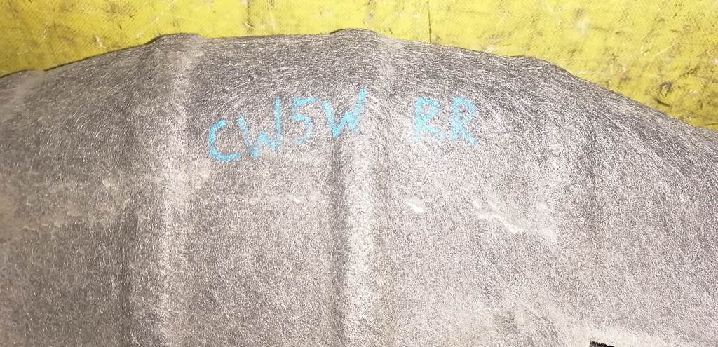 подкрылок Mitsubishi Outlander