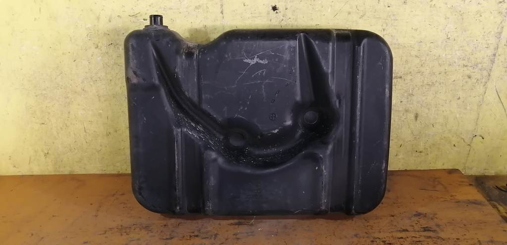 бензобак Honda Freed