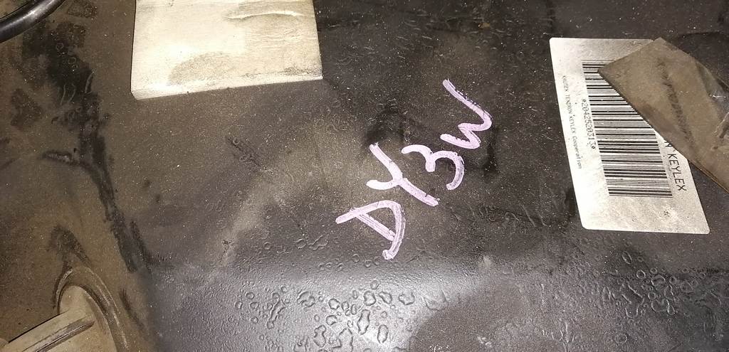 бензобак Mazda Demio