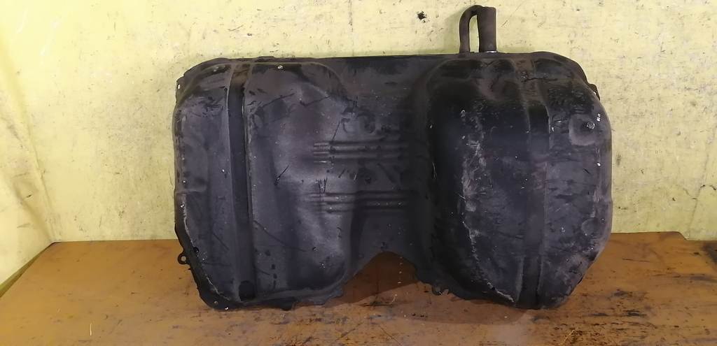 бензобак Subaru Forester