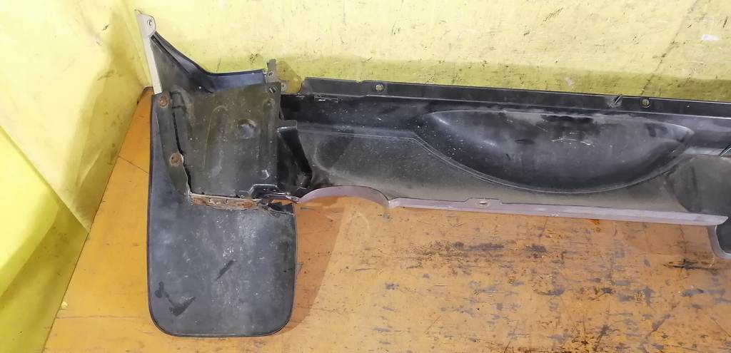 бампер Mitsubishi Pajero Mini