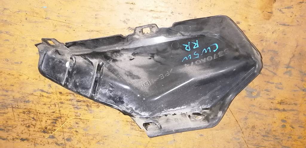 подкрылок Mitsubishi Outlander