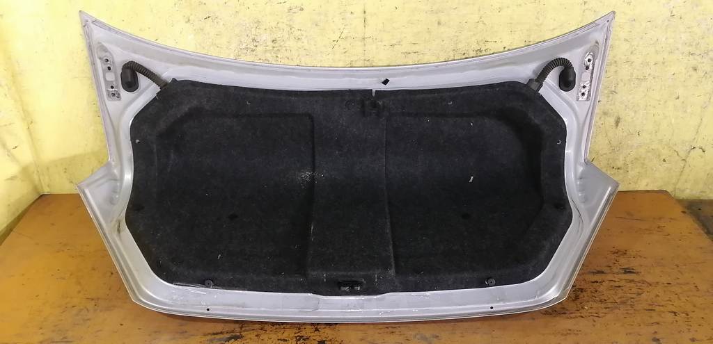 крышка багажника Nissan Teana