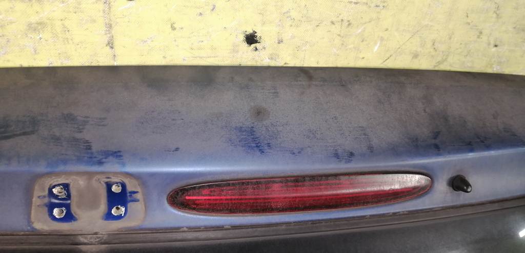 дверь 5-я Mazda MPV