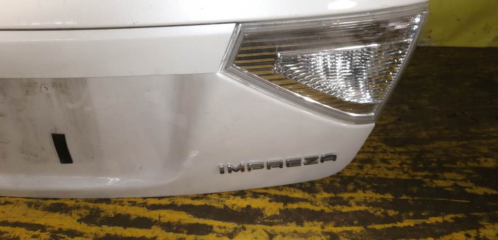 дверь 5-я Subaru Impreza