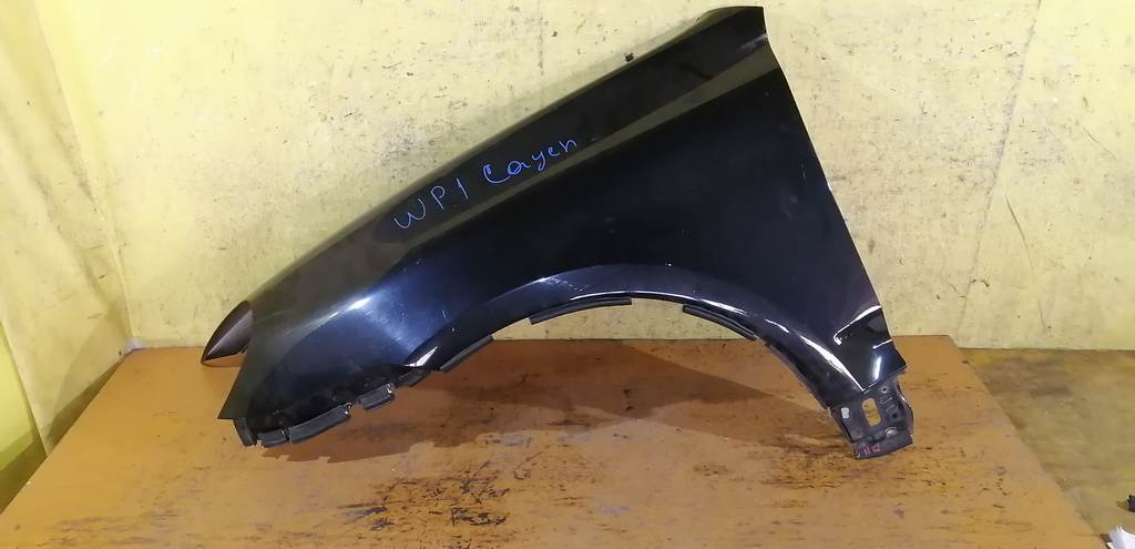 крыло Porsche Cayenne