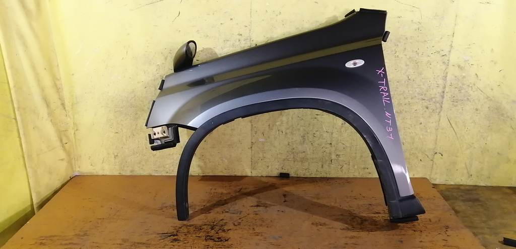 крыло Nissan X-Trail