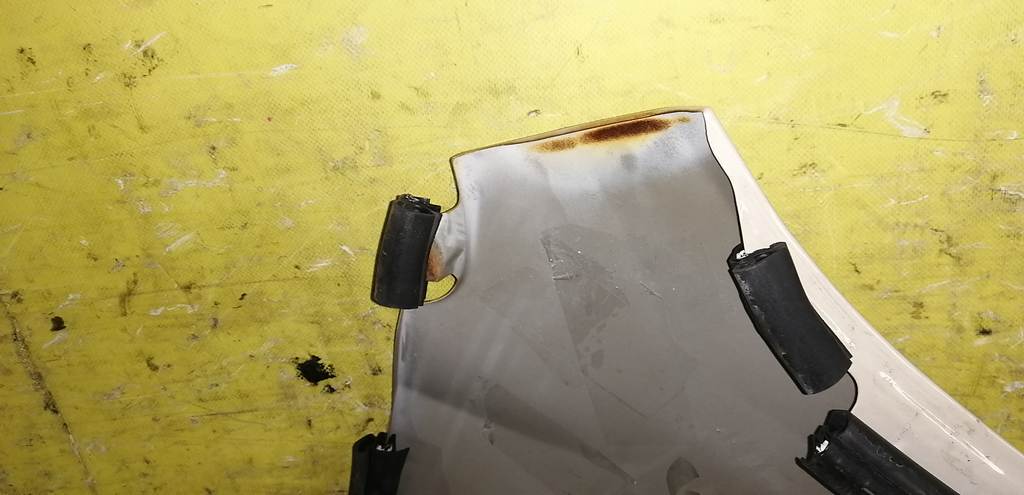 крыло Toyota Passo