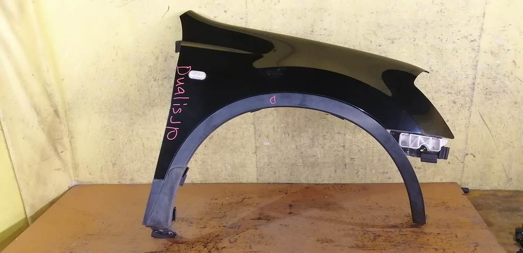 крыло Nissan Dualis