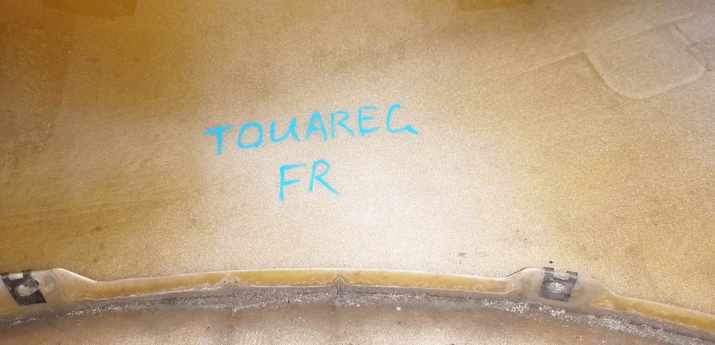 крыло Volkswagen Touareg