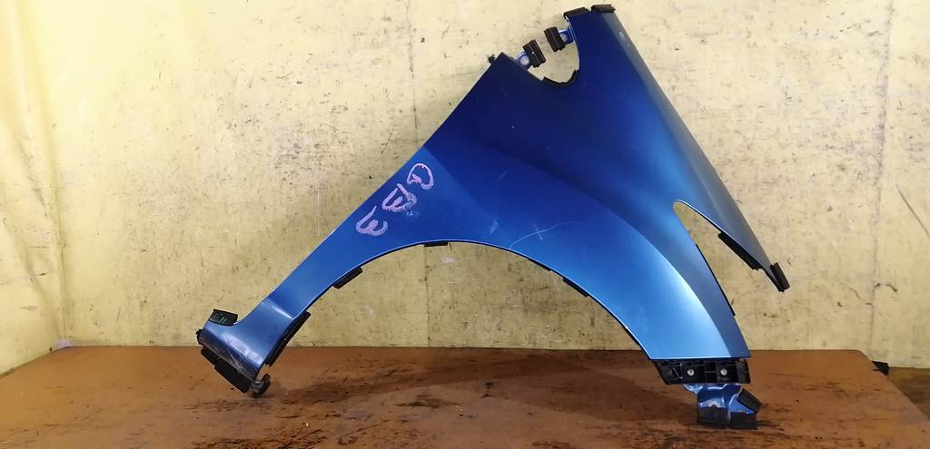 крыло Honda Freed