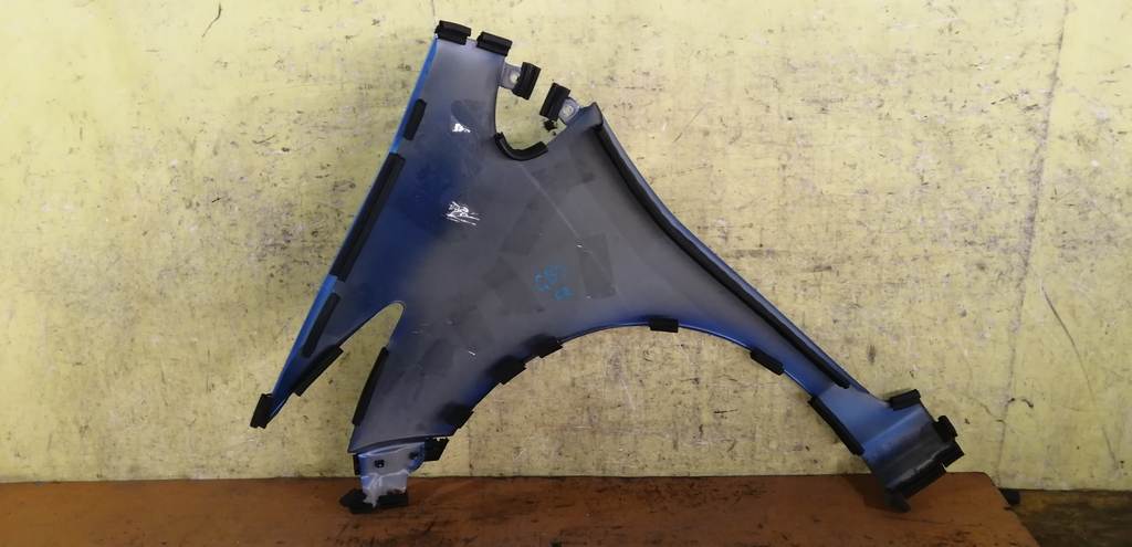 крыло Honda Freed