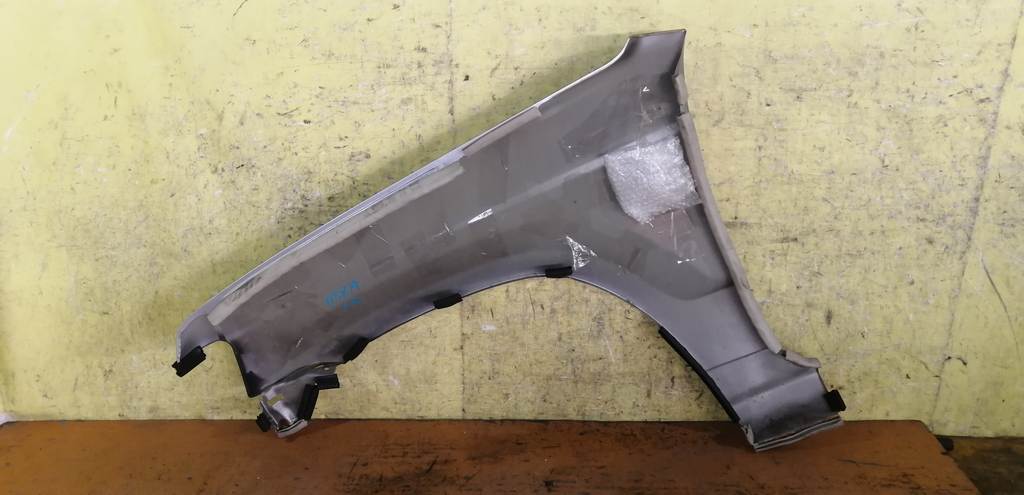 крыло Mitsubishi Pajero Mini