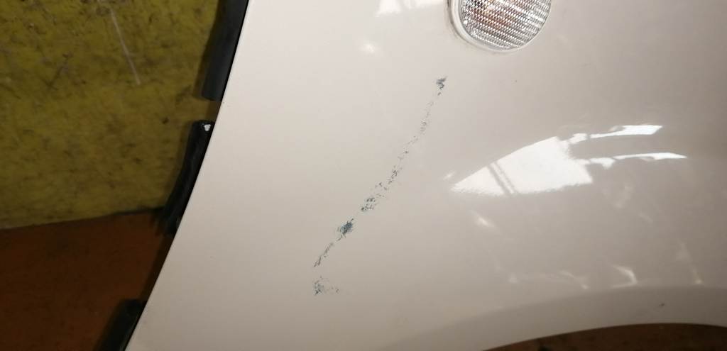 крыло Toyota Passo