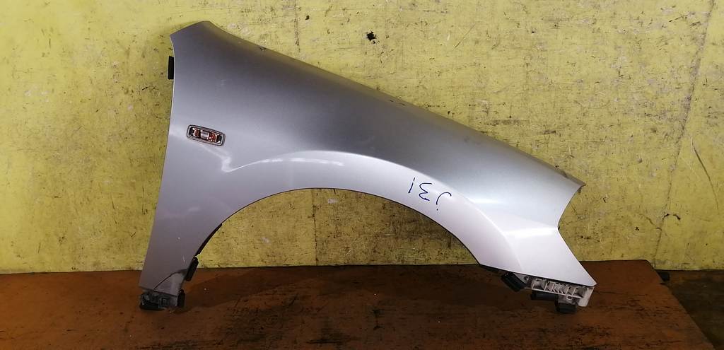 крыло Nissan Teana