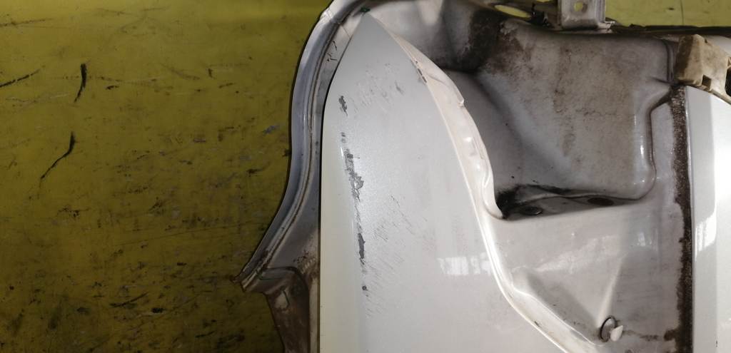 крыло Nissan Teana