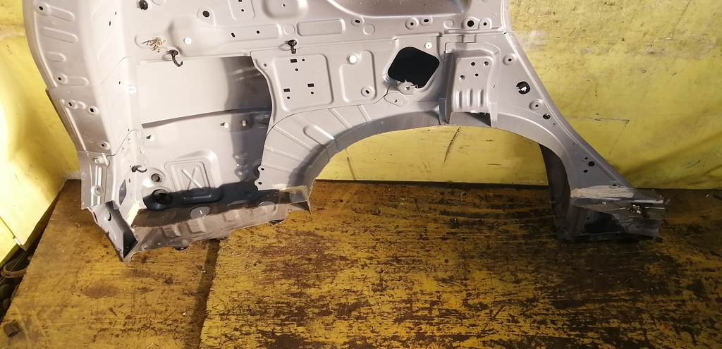 крыло Nissan X-Trail