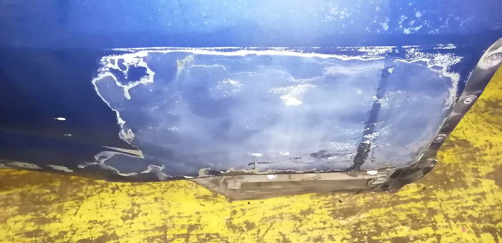 крыло Mazda MPV