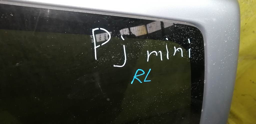 крыло Mitsubishi Pajero Mini