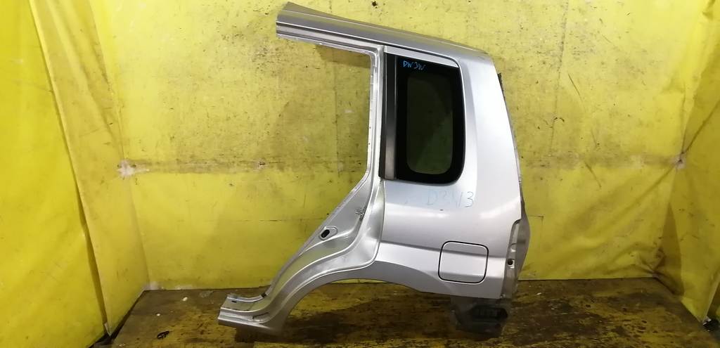 крыло Mazda Demio