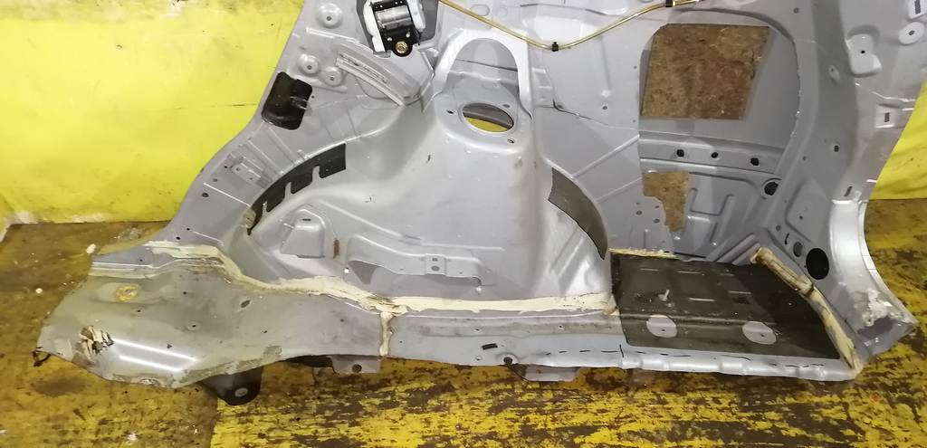 крыло Nissan X-Trail