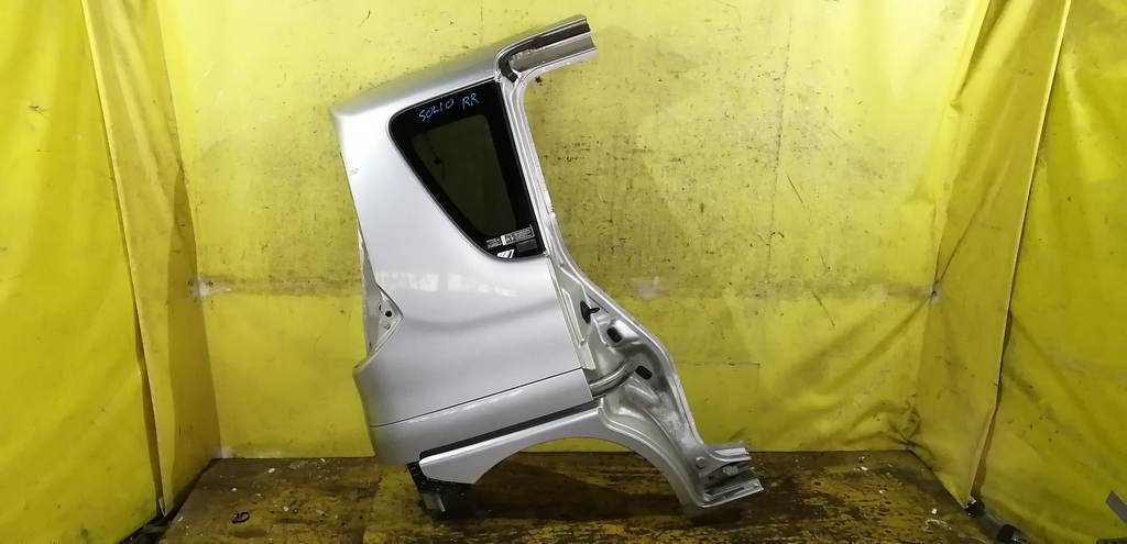 крыло Suzuki Solio