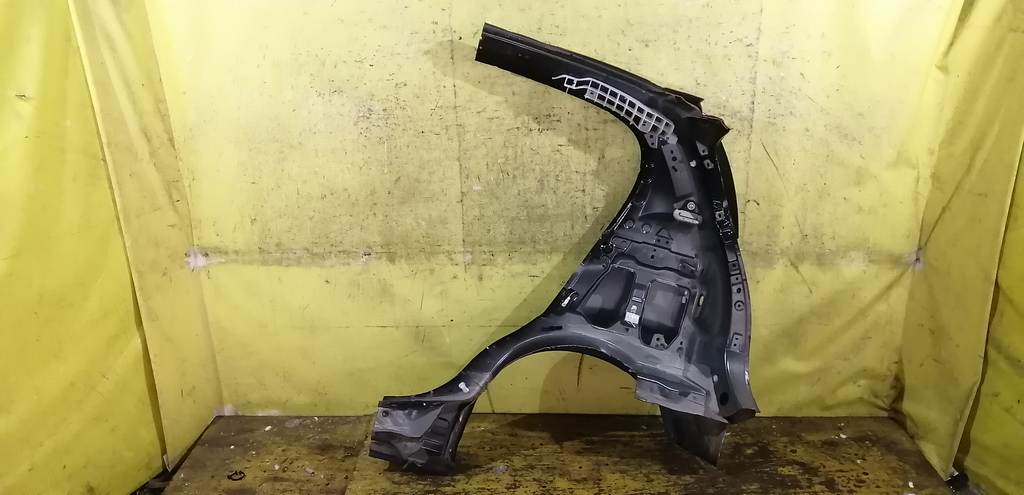 крыло Toyota Passo