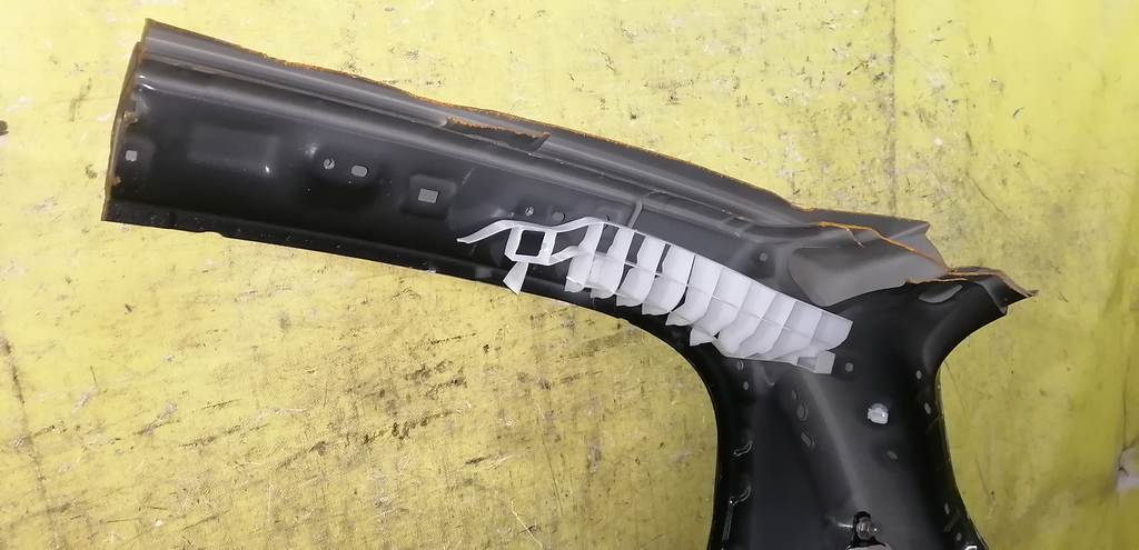 крыло Toyota Passo