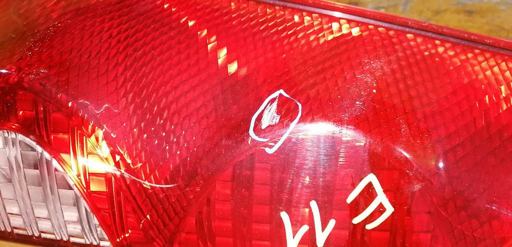 стоп-сигнал Nissan Note