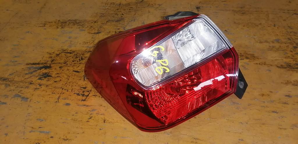 стоп-сигнал Subaru Impreza