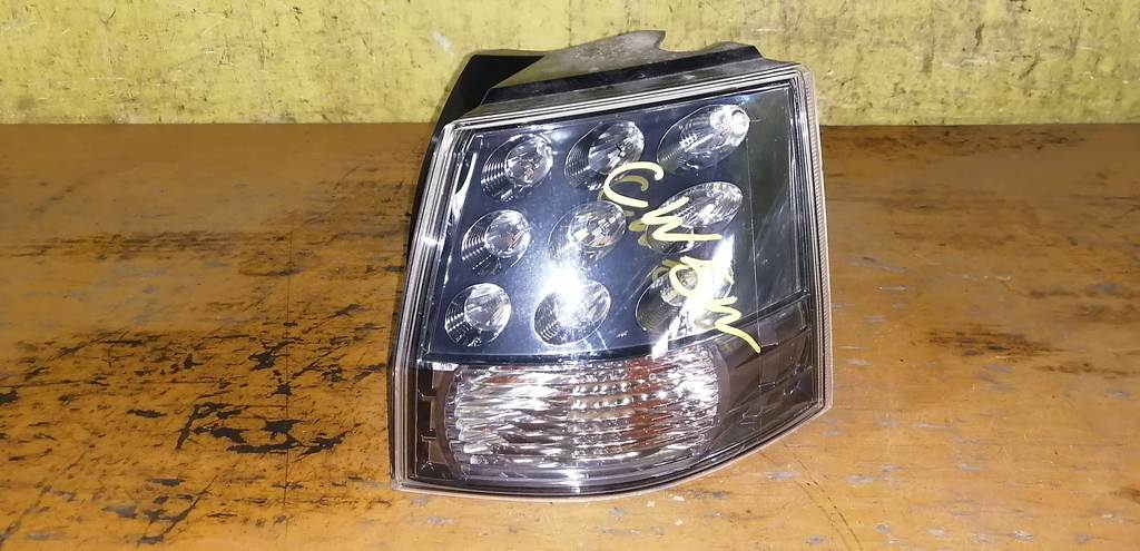 стоп-сигнал Mitsubishi Outlander