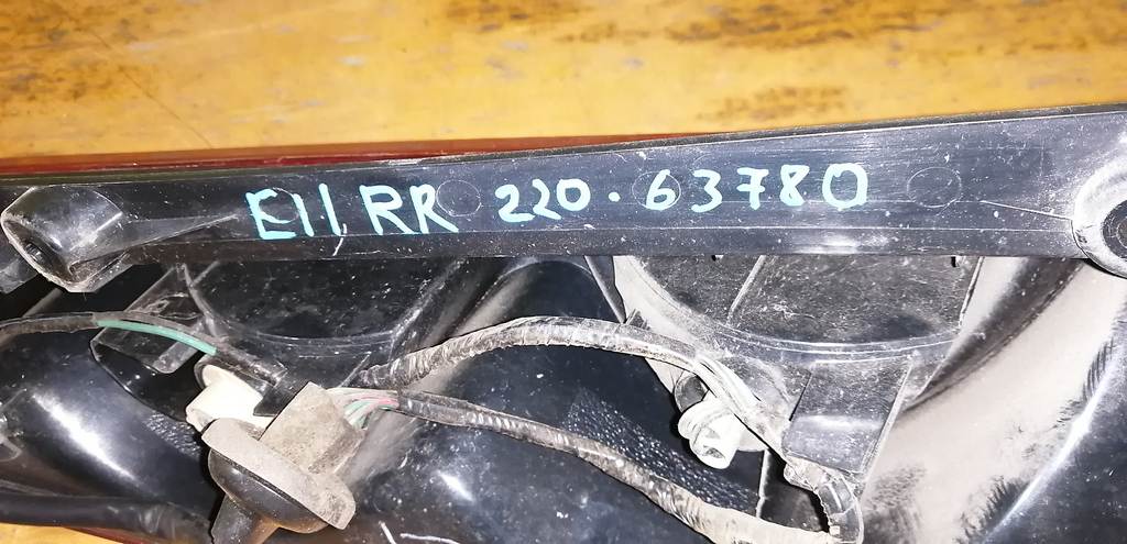 стоп-сигнал Nissan Note