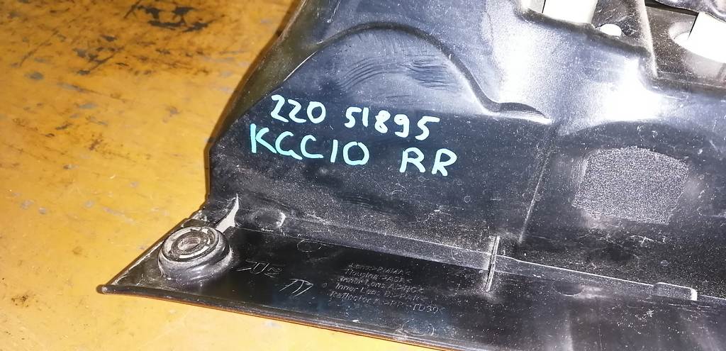 стоп-сигнал Toyota Passo